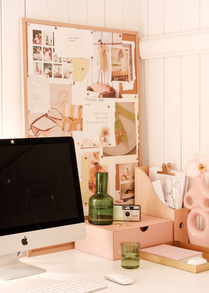 How to Set Up a Pain-Free Home Office, According to a Physiotherapist