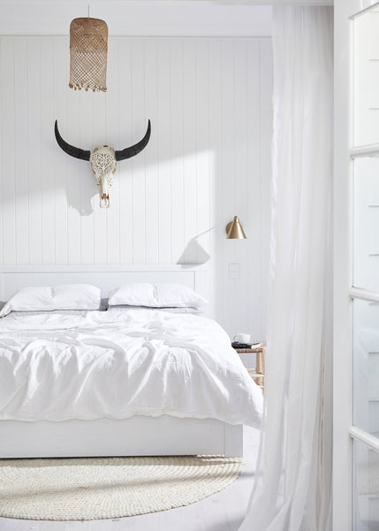 These Are the Best Bedrooms on Pinterest That Nail the Mediterranean Minimalist Look