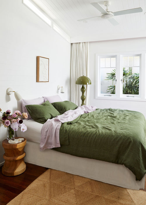 Three-Toned Linen Color Combinations to Elevate Your Bedroom