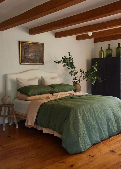 10 Cozy Bedrooms That Will Make You Never Want to Leave Bed