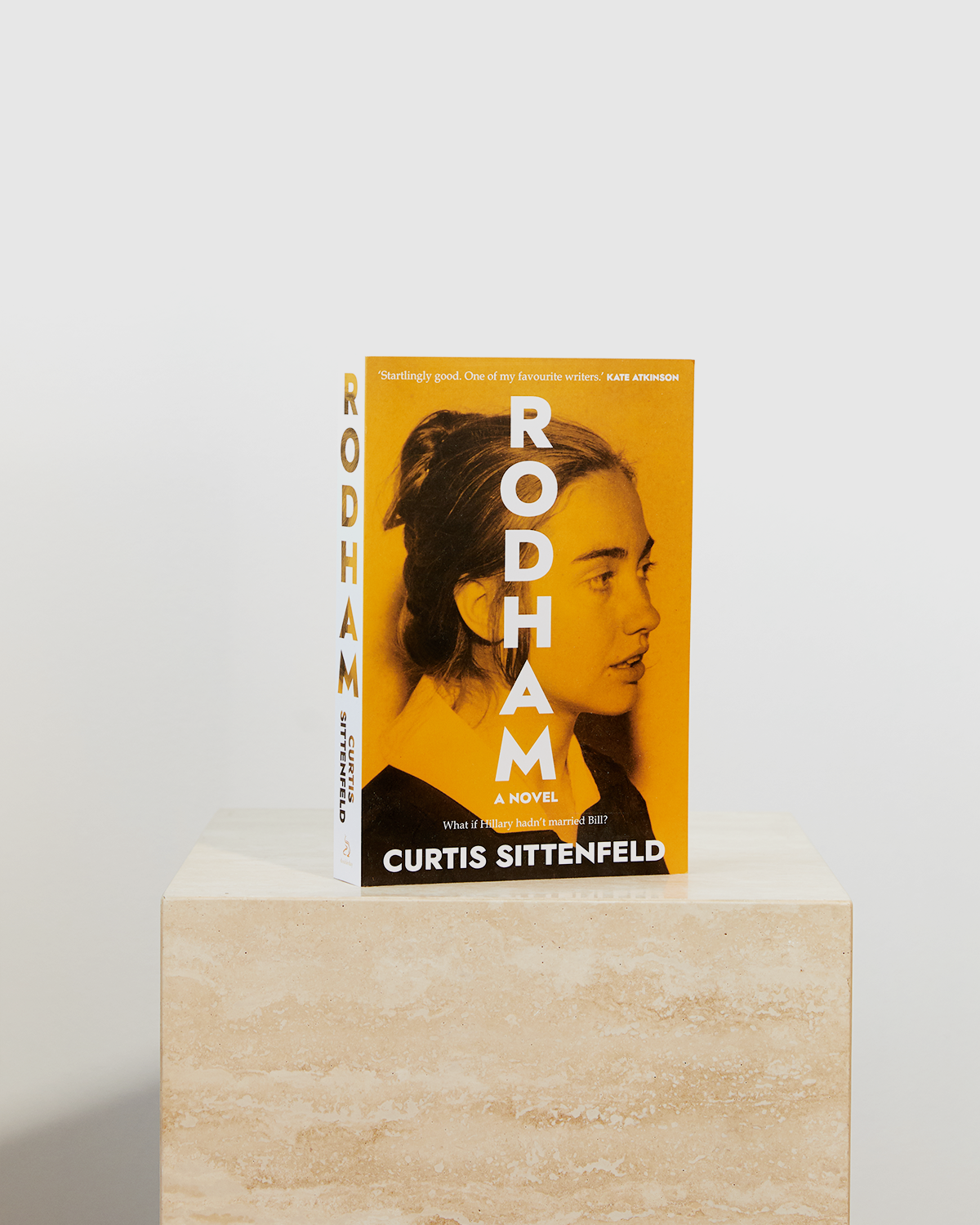 'Rodham' by Curtis Sittenfield Is a Must Read – Bed Threads