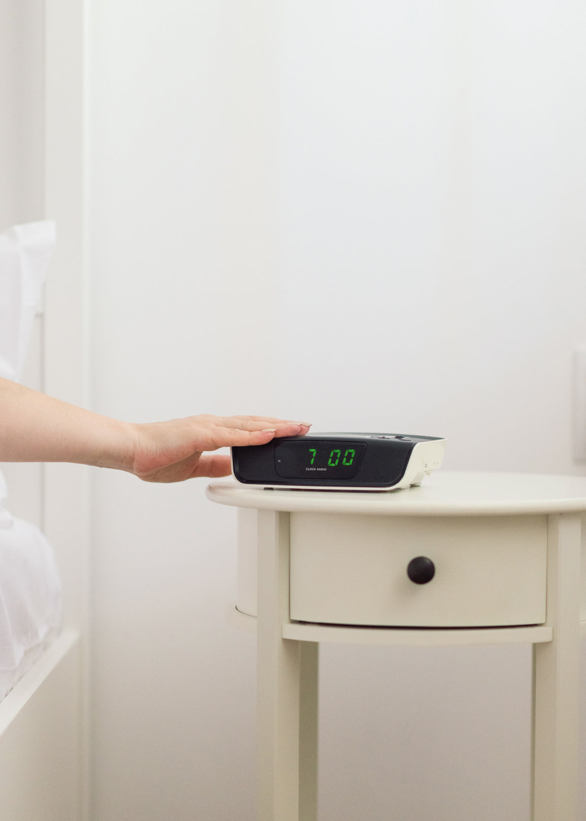 Is Sleep Inertia Ruining Your Day? Here's How to Stop Hitting Snooze ...