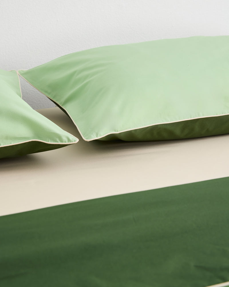 Moss, Apple & Vanilla Piped 100% Organic Cotton Percale Pillowcases (Set of Two)
