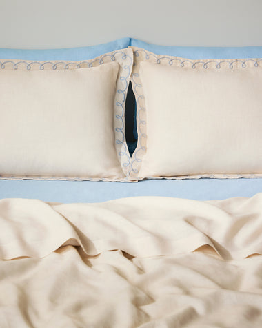 Crème & Coast 100% French Flax Linen Swirl Pillowcases (Set of Two)