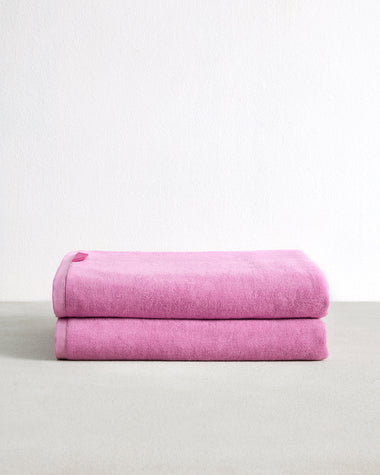 Bubblegum 100% Cotton Terry Bath Sheets (Set of Two)