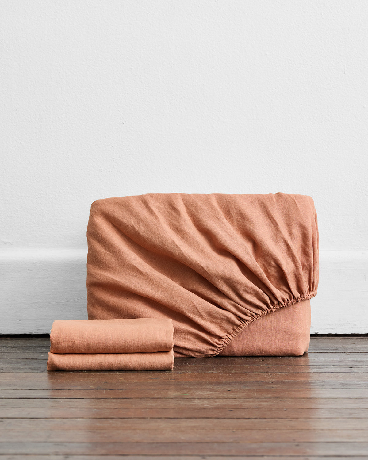 Hazelnut 100% French Flax Linen Fitted Sheet Set in Queen