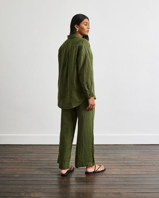 Lounge Long Sleeve Shirt in Olive