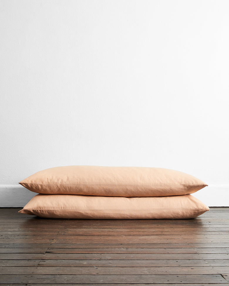 https://bedthreads.com/cdn/shop/products/King-Pillow-Terracotta.jpg?v=1630392427&width=780